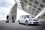 Toyota Auris HSD 2010 года